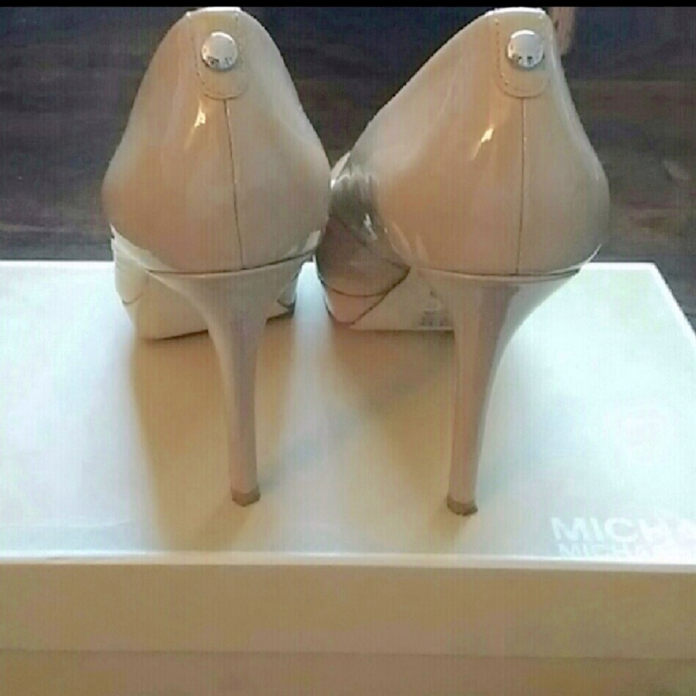 Nude Heels - image 5